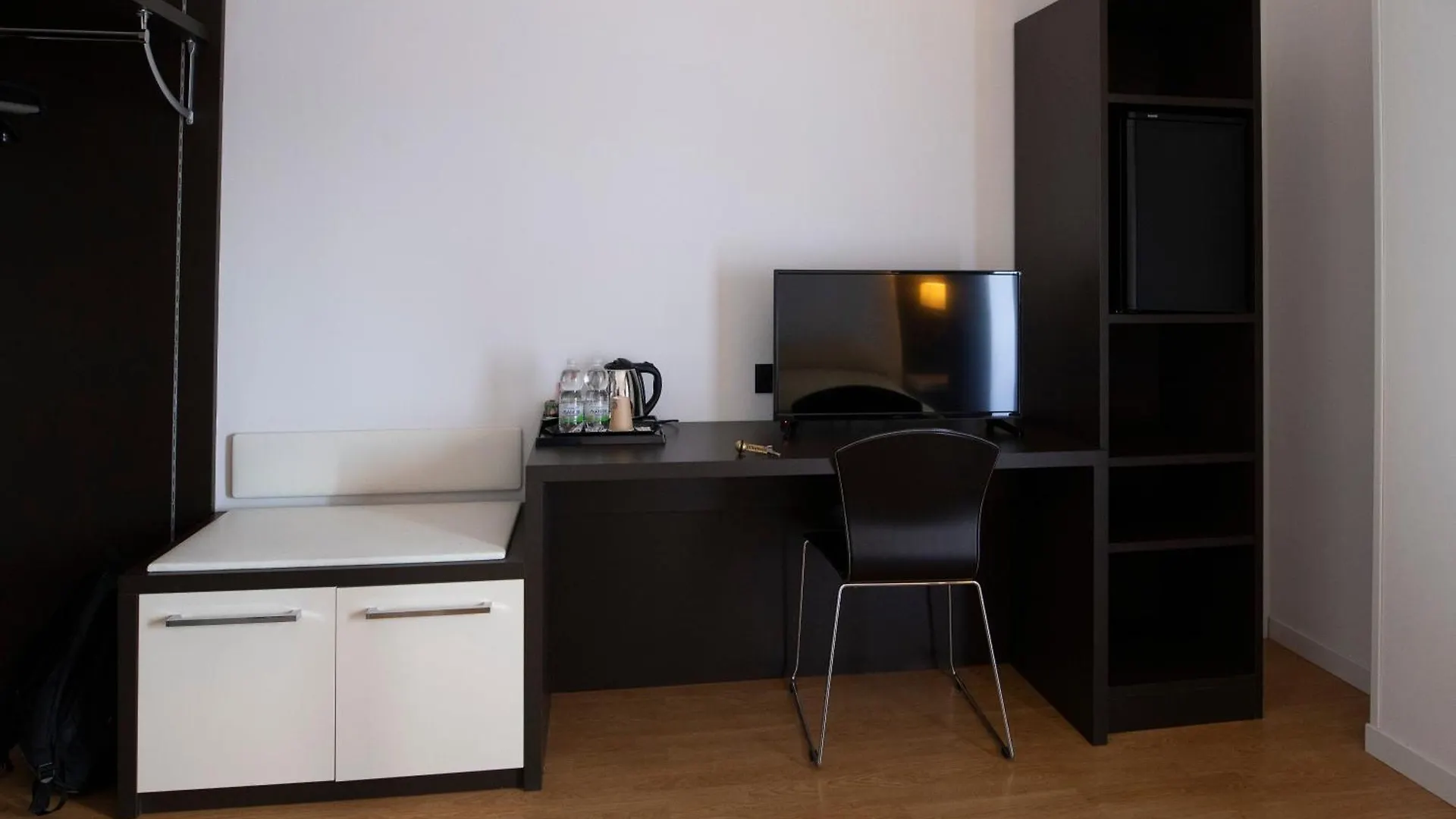 Tiby Hotel Modena