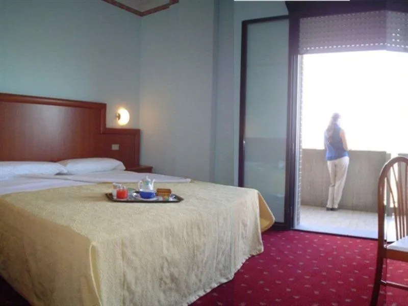Tiby Hotel Modena