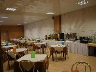 Tiby Hotel Modena 3*,